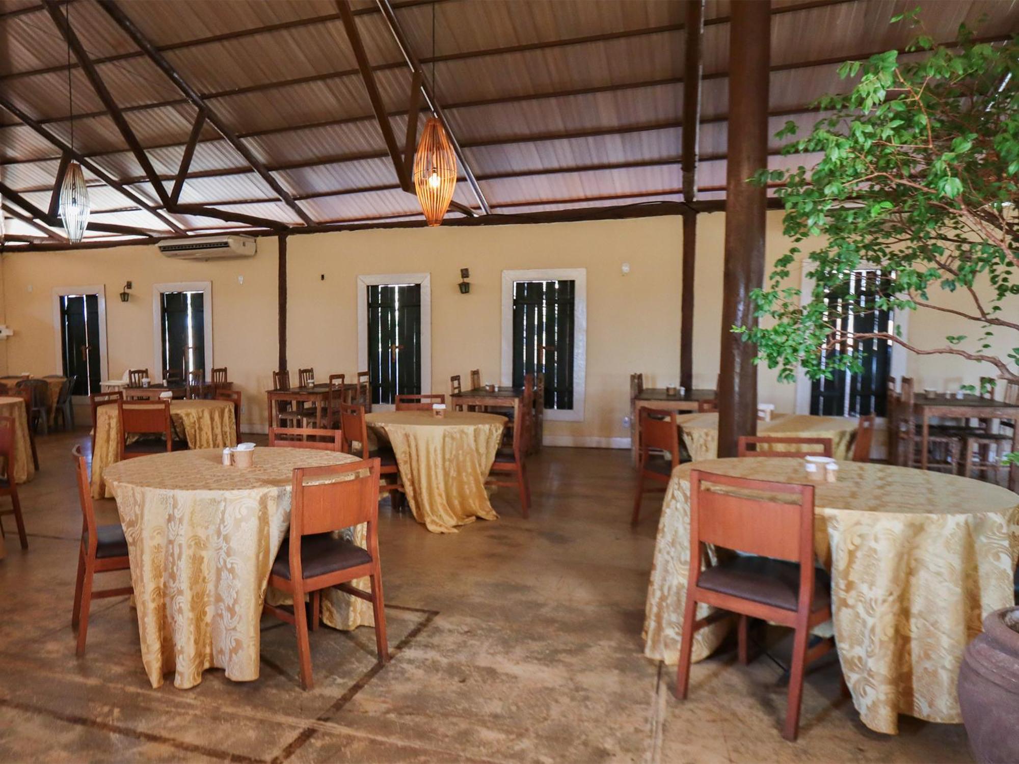 Ranchos 30 Hotel Fazenda Hidrolandia  Exterior photo